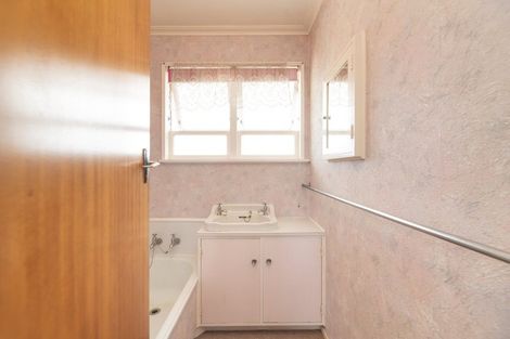 Photo of property in 17b Roderick Street, Otumoetai, Tauranga, 3110