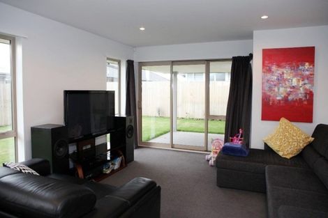 Photo of property in 4 Jefferson Close, Halswell, Christchurch, 8025