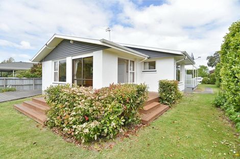 Photo of property in 84 East Belt, Rangiora, 7400