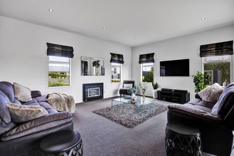Photo of property in 188 Heta Road, Highlands Park, New Plymouth, 4312