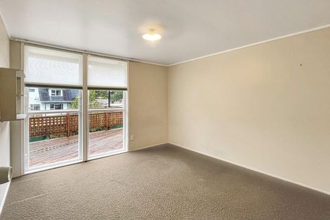 Photo of property in 31 Viewmont Drive, Harbour View, Lower Hutt, 5010