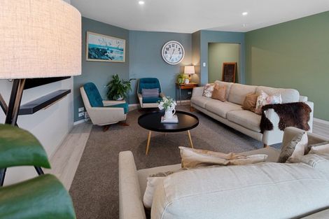 Photo of property in 14 Riverside Place, Katikati, 3129