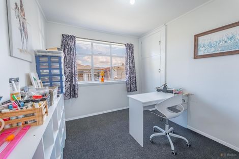 Photo of property in 1 Regent Street, Waimate, 7924