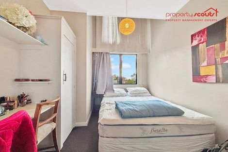 Photo of property in Alwyn Flats, 2/6 Brighton Road, Parnell, Auckland, 1052