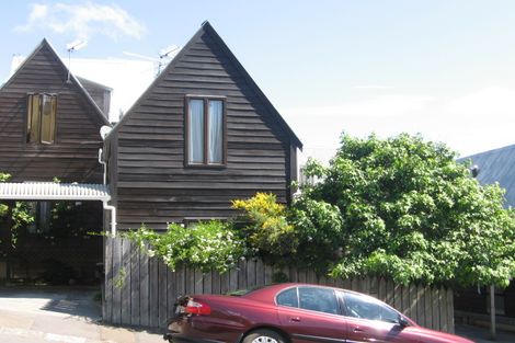 Photo of property in 92 Majoribanks Street, Mount Victoria, Wellington, 6011