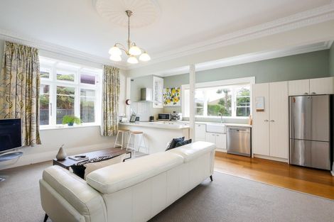 Photo of property in 19 Pretoria Avenue, Saint Clair, Dunedin, 9012