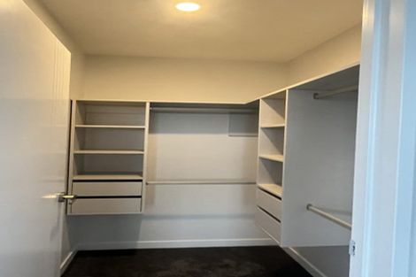 Photo of property in 31b Larne Avenue, Pakuranga Heights, Auckland, 2010