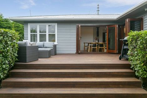 Photo of property in 50 Te Hatepe Avenue, Taupo, 3330