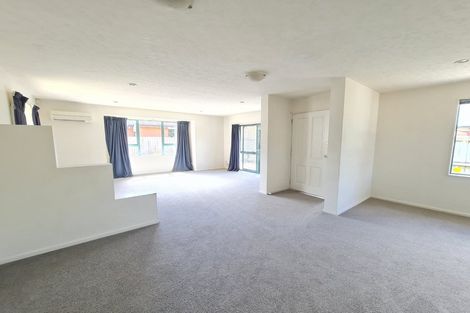 Photo of property in 141 Lincoln Road, Addington, Christchurch, 8024