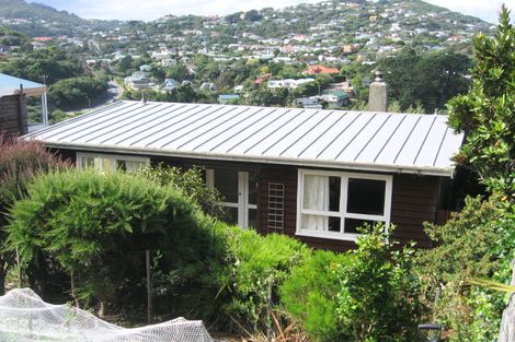 Photo of property in 23 Winston Street, Crofton Downs, Wellington, 6035