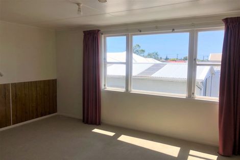 Photo of property in 1a Blake Street, Waitara, 4320