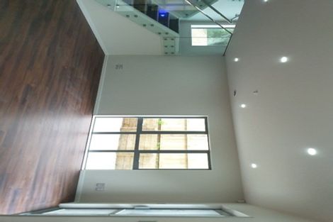 Photo of property in 87d Sturges Road, Henderson, Auckland, 0612