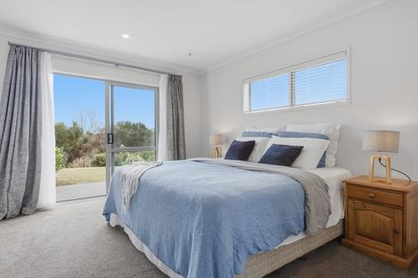 Photo of property in 35 Anne Burton Drive, Warkworth, 0910