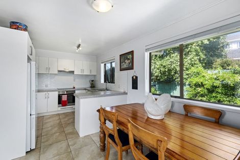 Photo of property in 10 Sunburst Lane, Torbay, Auckland, 0630