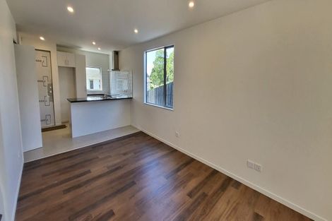 Photo of property in 15a Chadwick Crescent, Mangere East, Auckland, 2024