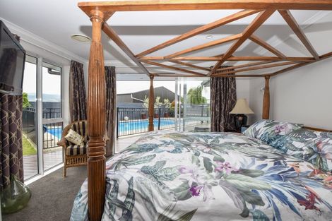 Photo of property in 5 Warrington Court, Carterton, 5713