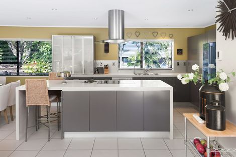 Photo of property in 12 Mark Edward Drive, Half Moon Bay, Auckland, 2012