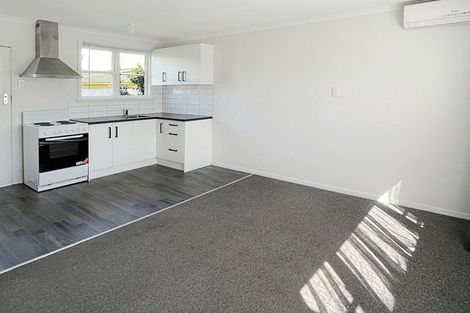 Photo of property in 18 Douglas Street, West End, Palmerston North, 4412