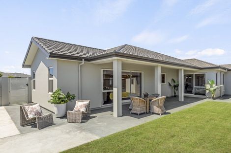 Photo of property in 5 Rakaia Way, Poraiti, Napier, 4112