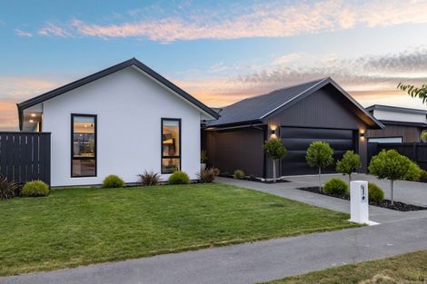 Photo of property in 11 Letitia Street, Burwood, Christchurch, 8083