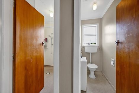 Photo of property in 1 Koromiko Street, Inglewood, 4330