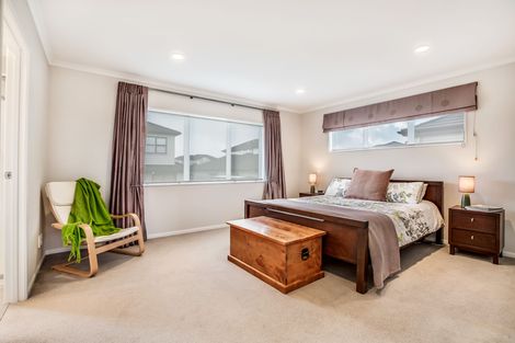 Photo of property in 6 Pickaberry Avenue, Karaka, Papakura, 2113