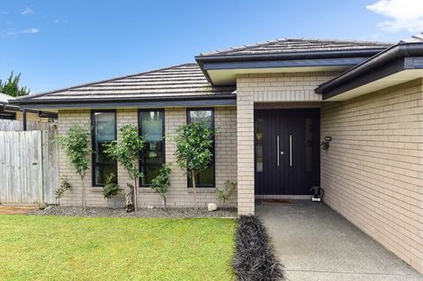 Photo of property in 8 Carlingford Rise, Dinsdale, Hamilton, 3204