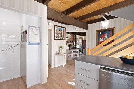 Photo of property in 17 Harcourt Place, Wakefield, 7025