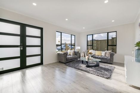 Photo of property in 75 Tir Conaill Avenue, Flat Bush, Auckland, 2019