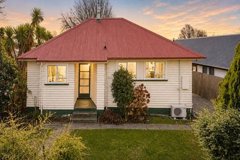 Photo of property in 5 Haynes Avenue, Upper Riccarton, Christchurch, 8041