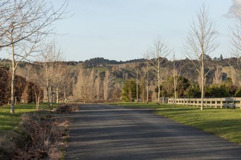 Photo of property in 150 Monument Road, Clevedon, 2582