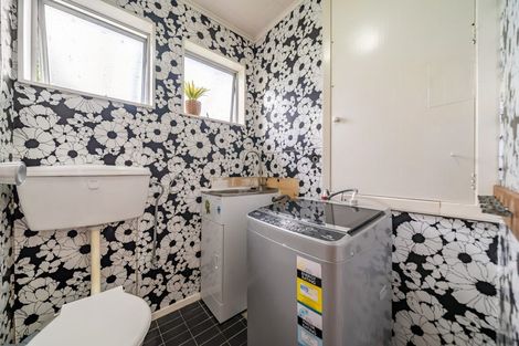 Photo of property in 40a Bauchop Road, Waterloo, Lower Hutt, 5011