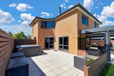 Photo of property in 66 Queens Avenue, Waikuku Beach, 7402