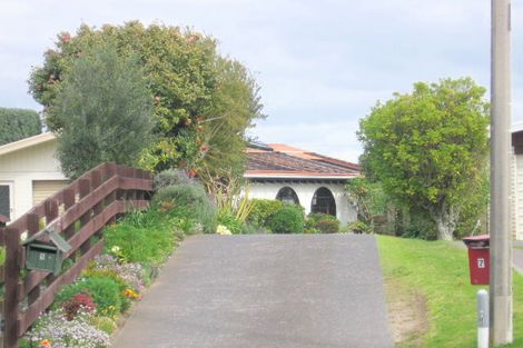 Photo of property in 5 Waitui Grove, Mount Maunganui, 3116