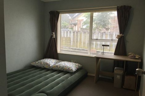 Photo of property in 18 Mercury Lane, Windsor Park, Auckland, 0632