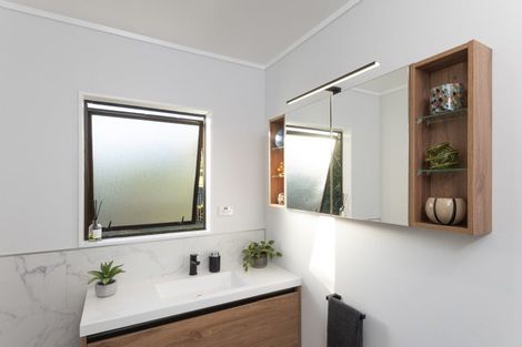 Photo of property in 749 Kanakanaia Road, Te Karaka, 4091