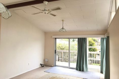 Photo of property in 3 Hamilton Place, Glenfield, Auckland, 0629