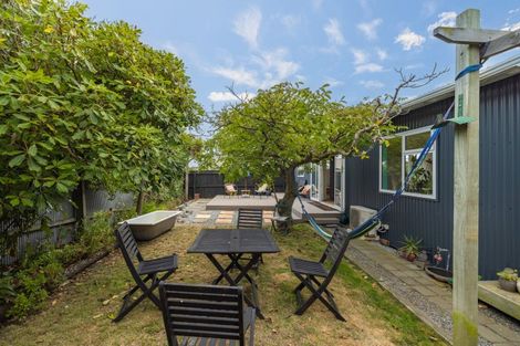 Photo of property in 17 Tovey Street, New Brighton, Christchurch, 8061