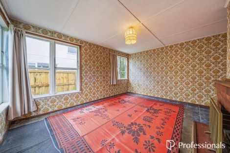 Photo of property in 35 Farmer Crescent, Taita, Lower Hutt, 5011