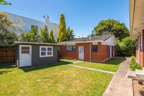 Photo of property in 28 Mahoe Street, Levin, 5510