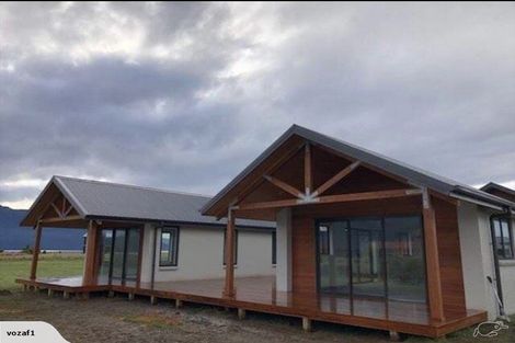 Photo of property in 5 Red Deer Place, Te Anau, 9600