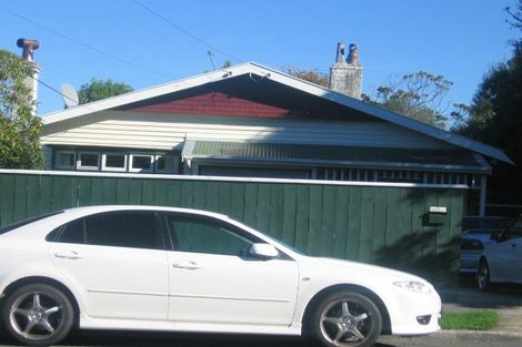 Photo of property in 4 Bridge Street, Melling, Lower Hutt, 5010