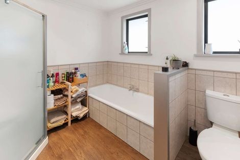 Photo of property in 57 Awanui Street, Merrilands, New Plymouth, 4312