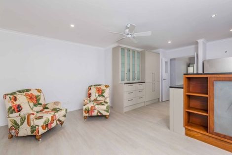 Photo of property in 38 Alderton Drive, Kerikeri, 0230