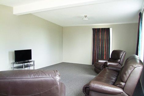 Photo of property in 24 Leman Street, Milton, 9220