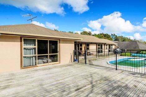 Photo of property in 268 Matua Road, Kumeu, 0891