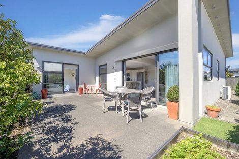 Photo of property in 2 Jacob Street, Brookfield, Tauranga, 3110
