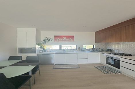 Photo of property in 20f Gilliam Street, New Lynn, Auckland, 0600