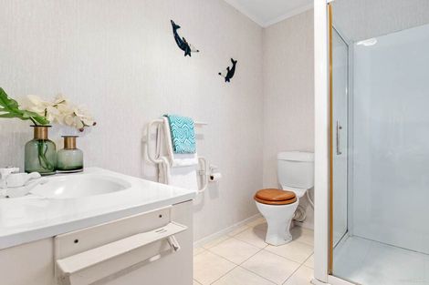 Photo of property in 2/32 Kilimanjaro Drive, Northpark, Auckland, 2013