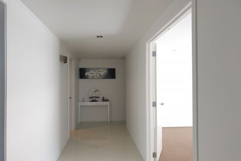 Photo of property in 72 Churchill Road, Murrays Bay, Auckland, 0630